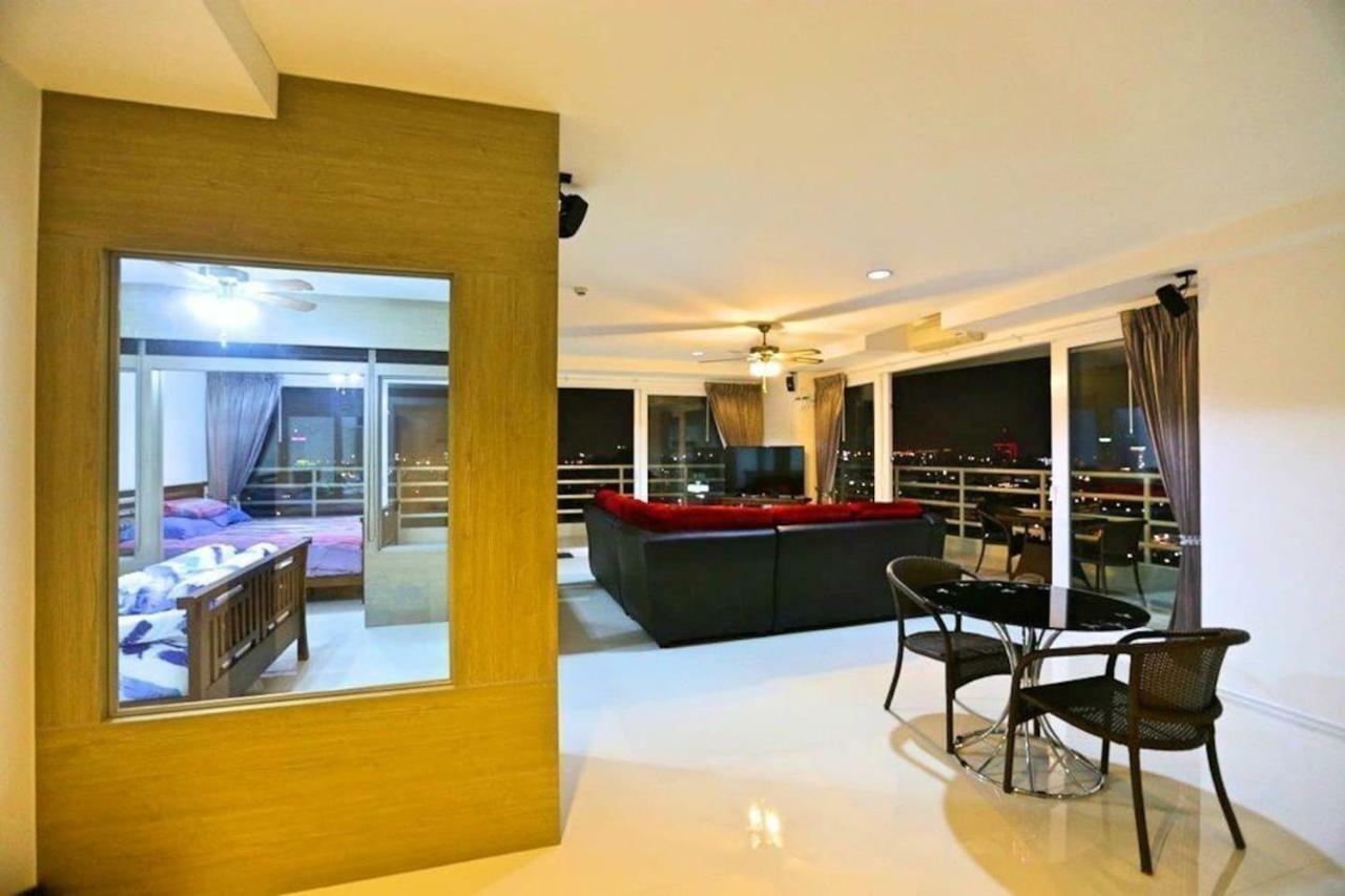 View Talay 6, 2 Bedrooms, Pattaya City Centre, Beach Road 외부 사진